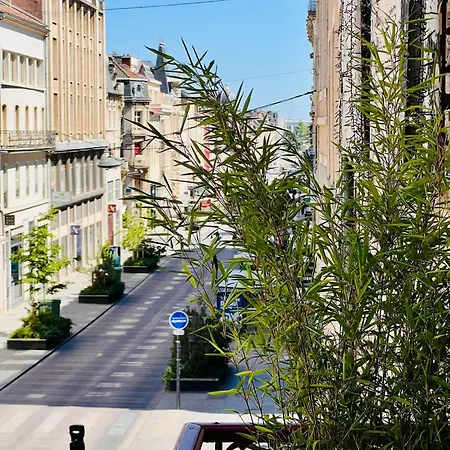 Appartement Emilia - De Prestige Au Coeur De