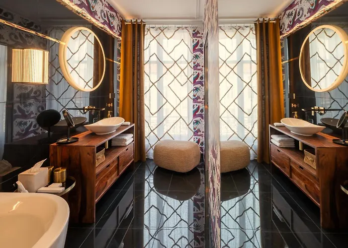 Emilia - De Prestige Au Coeur De Nancy